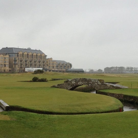 Where's Good? Holiday and vacation recommendations for St. Andrews, United Kingdom. What's good to see, when's good to go and how's best to get there.