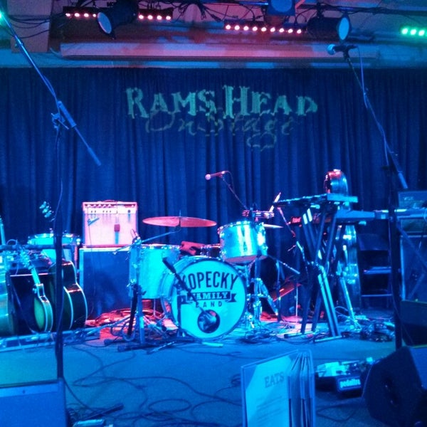 rams head onstage
