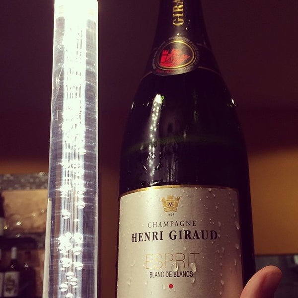 Amie Wine Bar Redwood City, CA