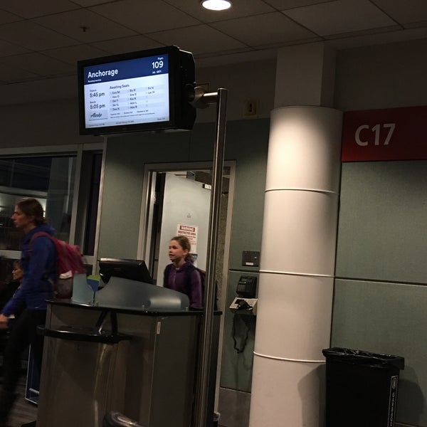 Gate C17 Airport Gate in SeaTac