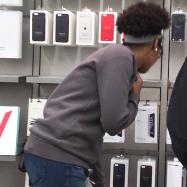 Apple Franklin Park Mall Toledo, OH