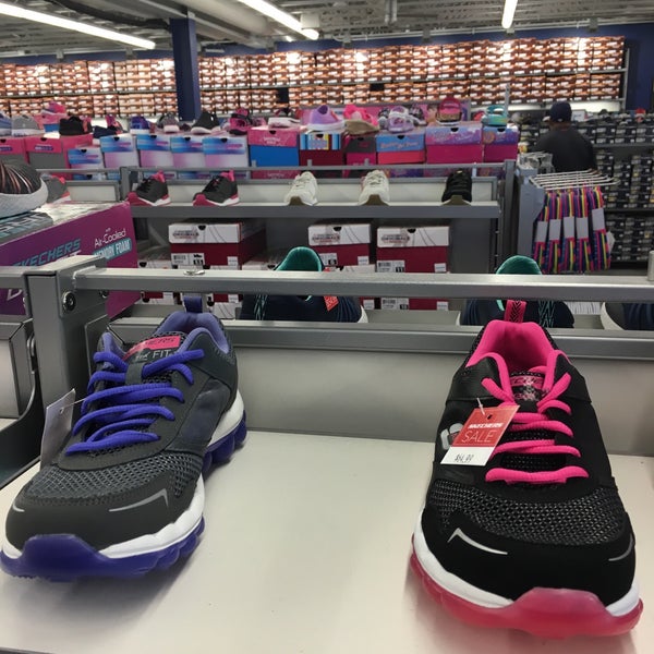 skechers shoe outlet locations