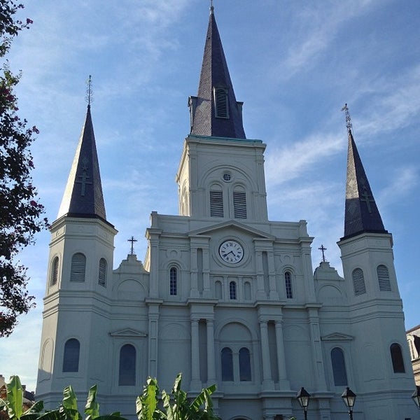 St. Louis Cathedral - French Quarter - 52 tips from 10007 visitors