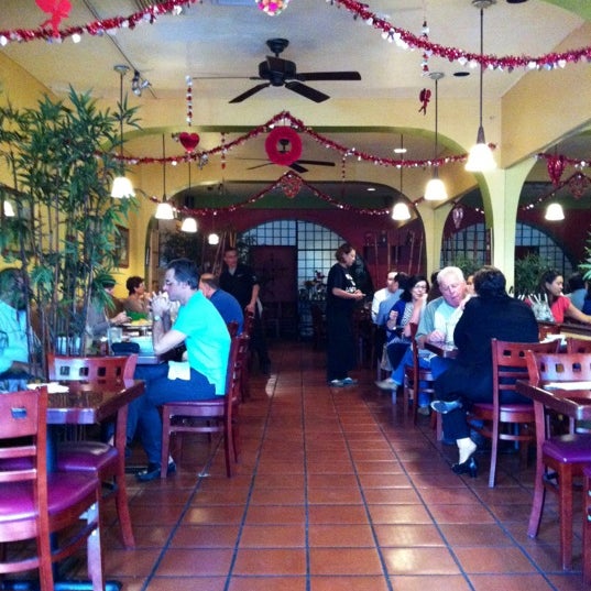Miss Saigons Bistro Coral Gables - Coral Gables Section - 방문자 659명의 팁 33개에서의 사진