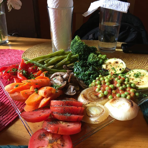 Where's Good? Holiday and vacation recommendations for San Cristobal, Mexiko. What's good to see, when's good to go and how's best to get there.