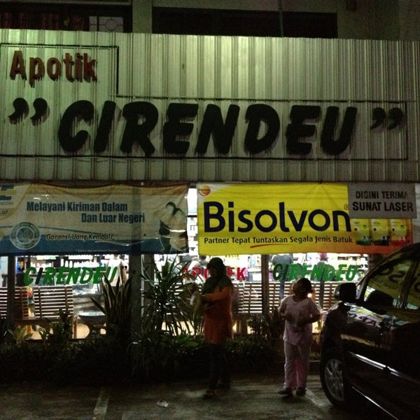 Hasil gambar untuk Apotik Cirendeu
