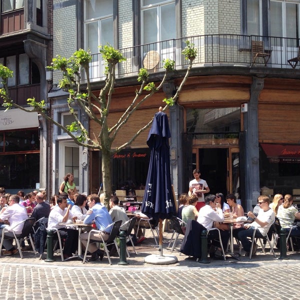 Where's Good? Holiday and vacation recommendations for Bruxelles, Belgique. What's good to see, when's good to go and how's best to get there.