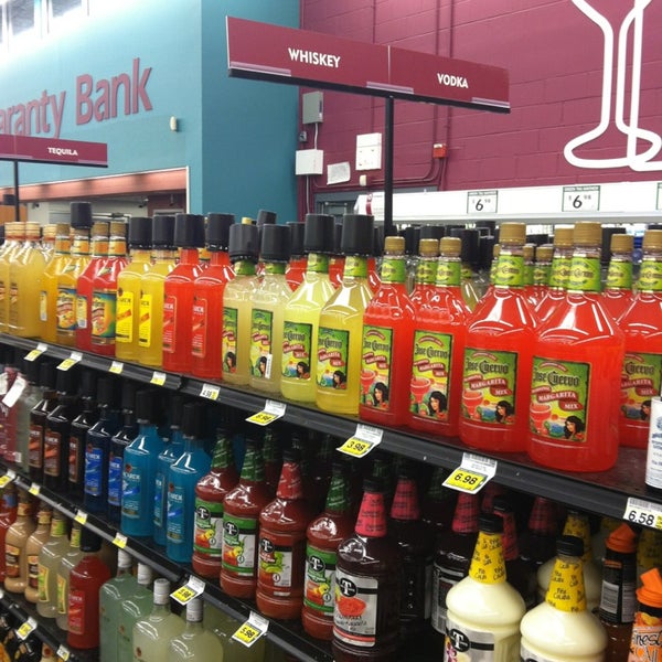 Food 4 Less Grocery Store