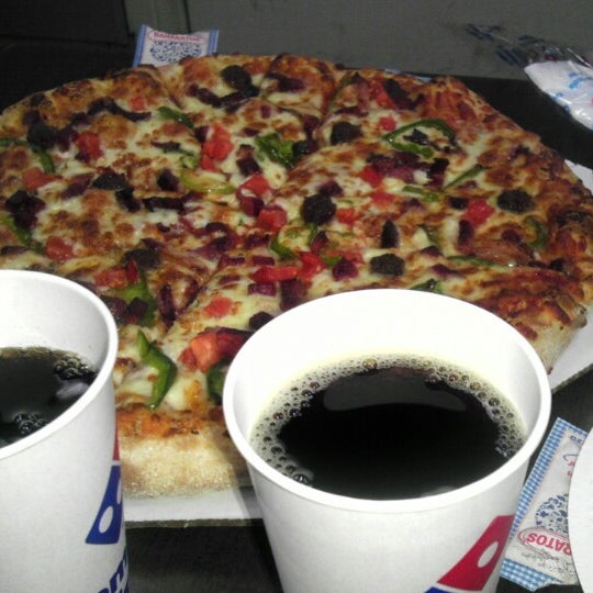 Domino's Pizza 52 tips from 8574 visitors