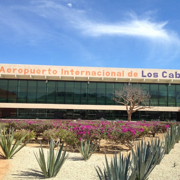 Aeropuerto Internacional de Los Cabos (SJD) Airport in