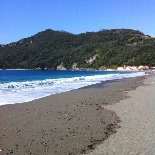 Spiaggia di Riva Trigoso Sestri Levante, Liguria Spiaggia di Riva Trigoso Sestri Levante, Liguria