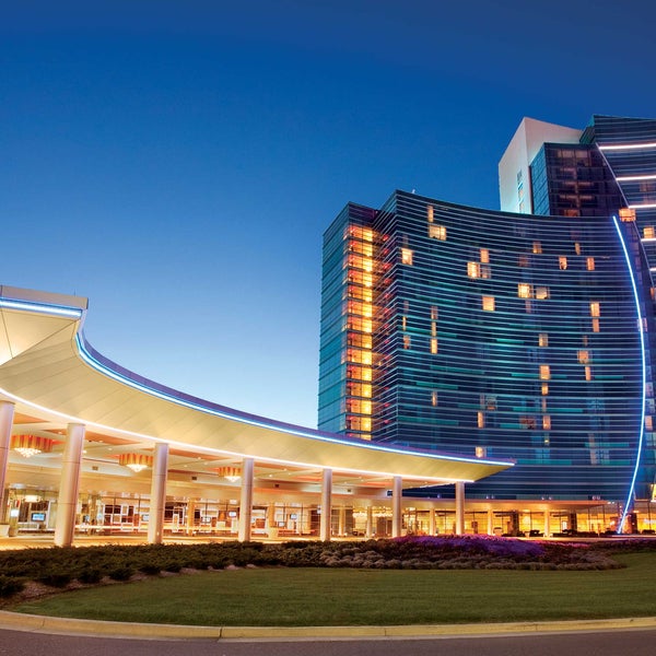 casinos in upper michigan with hotels