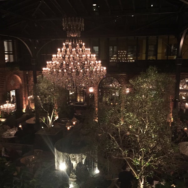 Restoration Hardware Furniture / Home Store in Gold Coast