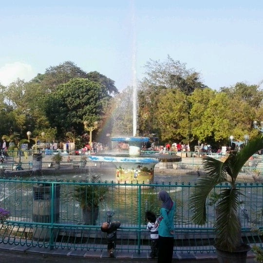 Alun Alun Kota Malang Kidul Dalem Jalan Merdeka Barat