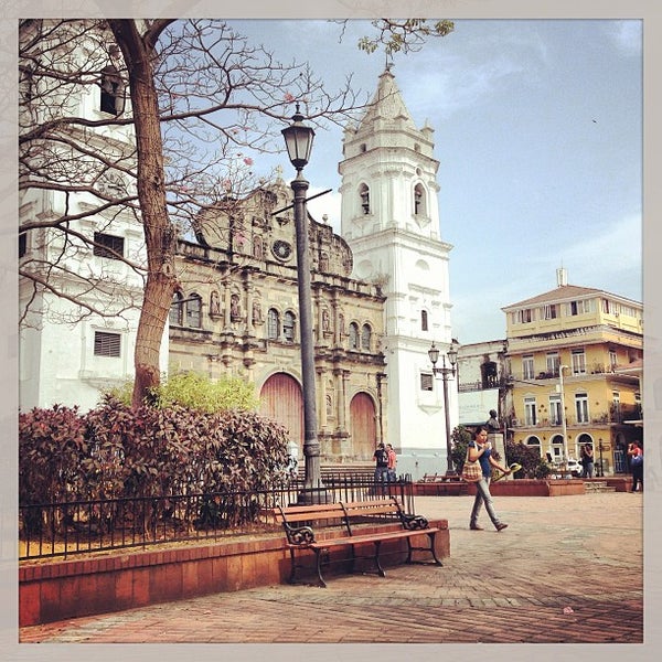 Where's Good? Holiday and vacation recommendations for Panama Stadt, Panama. What's good to see, when's good to go and how's best to get there.