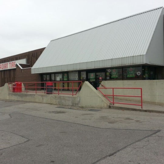 Canadian Tire Rexdale Toronto, ON