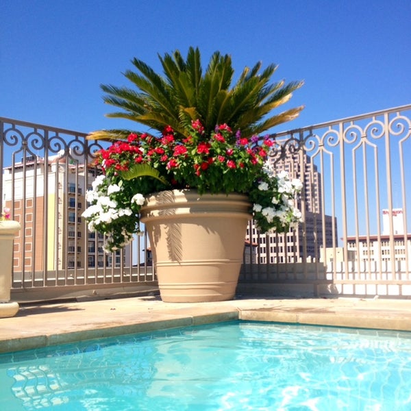 Where's Good? Holiday and vacation recommendations for San Antonio, United States. What's good to see, when's good to go and how's best to get there.