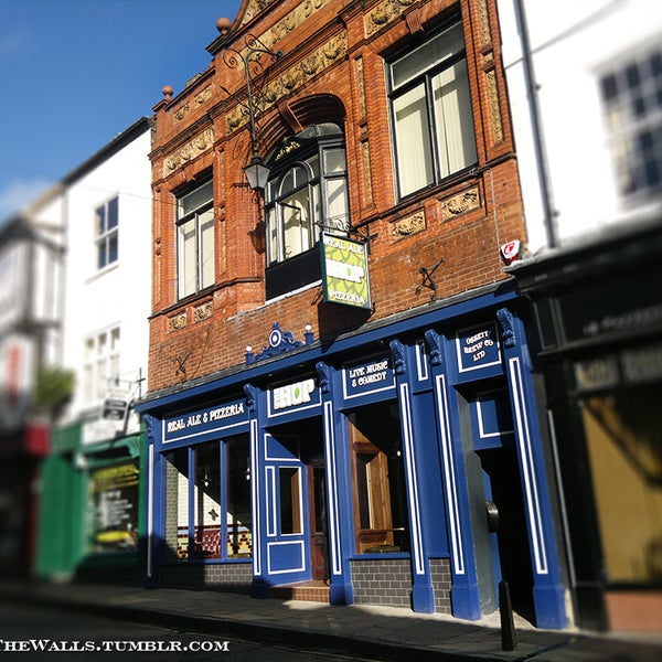 Where's Good? Holiday and vacation recommendations for York, United Kingdom. What's good to see, when's good to go and how's best to get there.