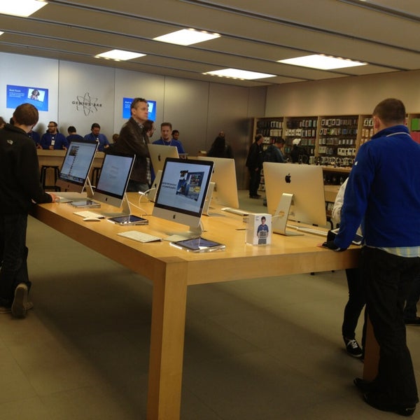 Photo taken at Apple Store, Southlake Town Square by Linda V. on 3/2 ...