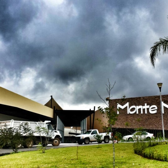 Plaza Monte Magno 35 tips de 1391 visitantes