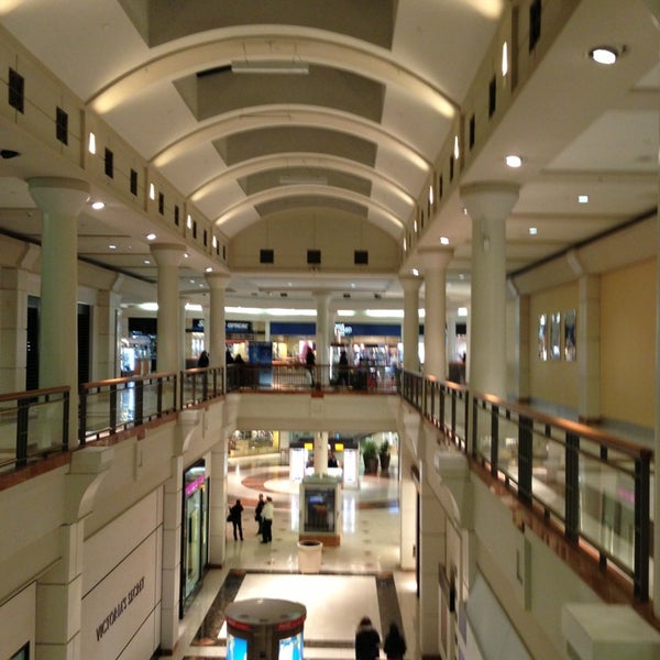 Menlo Park Mall - Edison, NJ