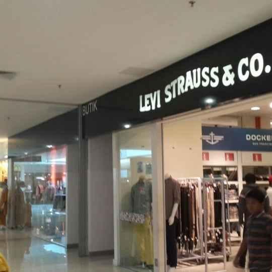 levis dockers outlet