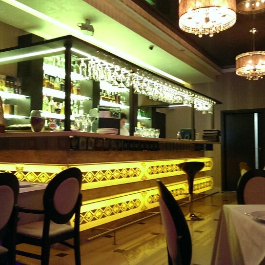 Photo taken at Комильфо by Anatoly V. on 11/16/2013