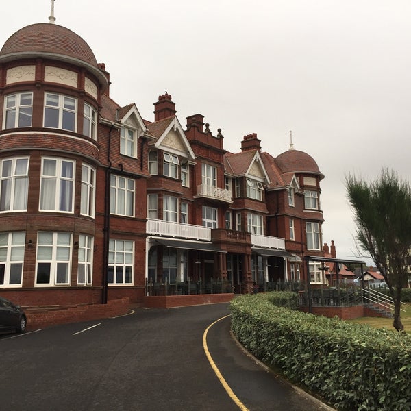 Where's Good? Holiday and vacation recommendations for Blackpool, United Kingdom. What's good to see, when's good to go and how's best to get there.