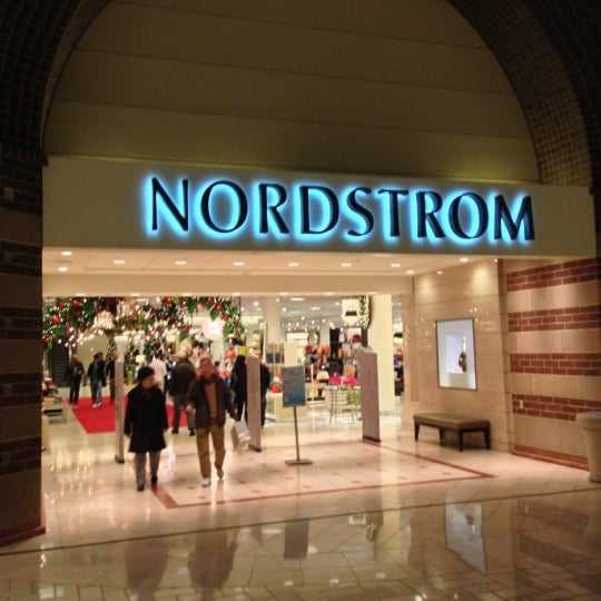 Nordstrom Tysons Corner Ctr - McLean, VA