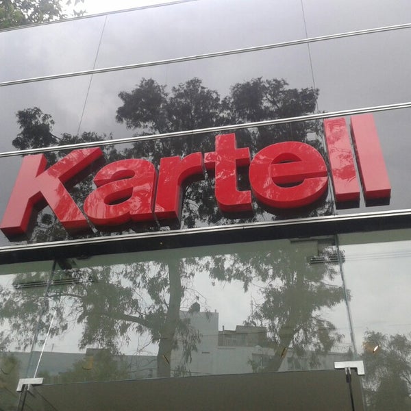 Kartell Tienda de muebles/artículos para el hogar en Miguel Hidalgo