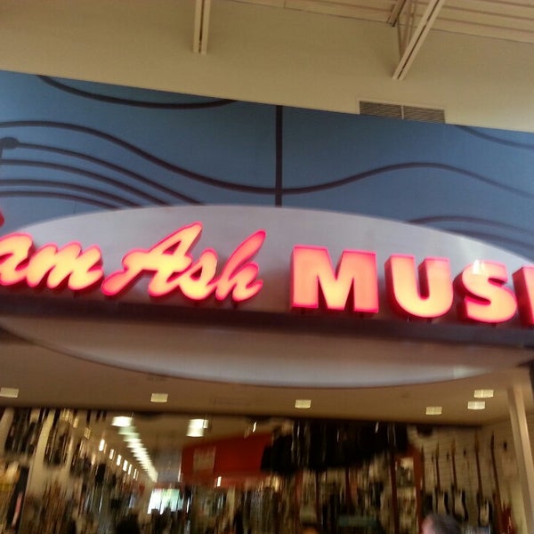 Sam Ash Music Ontario Mills Music Store
