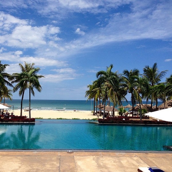 Where's Good? Holiday and vacation recommendations for Danang, Vietnam. What's good to see, when's good to go and how's best to get there.