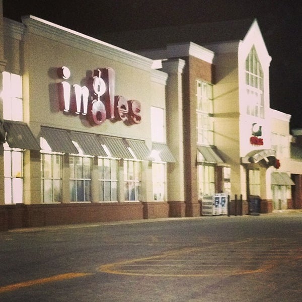 Ingles Grocery Store in Greenville
