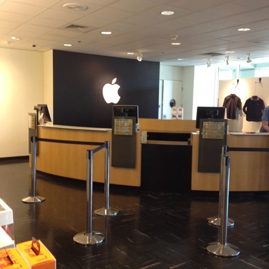 apple infinite loop store t shirts