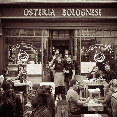 Where's Good? Holiday and vacation recommendations for Bruxelles, Belgique. What's good to see, when's good to go and how's best to get there.