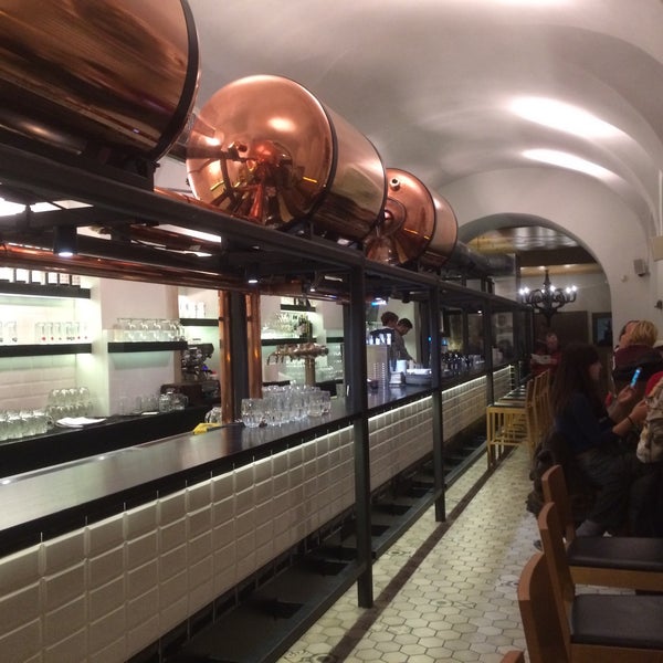Where's Good? Holiday and vacation recommendations for Prague, Czech Republic. What's good to see, when's good to go and how's best to get there.
