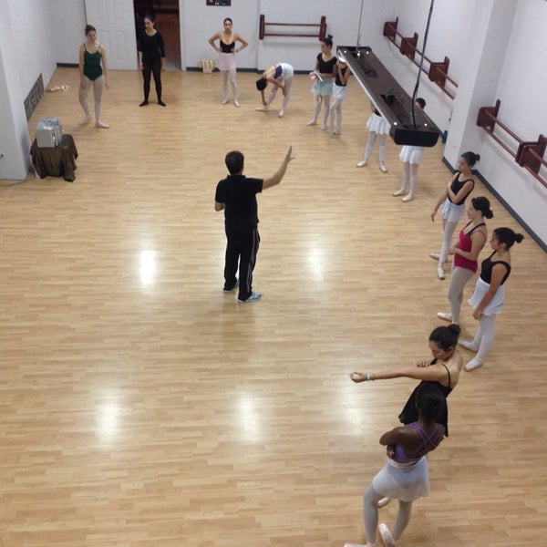 Estudio Ballet Danza Libre Dance Studio