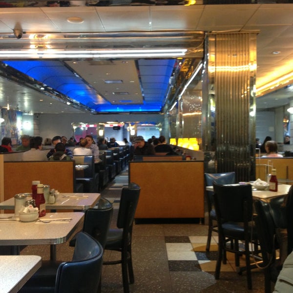 Tick Tock Diner - Garment District에서 아메리칸 다이너일에서의 사진