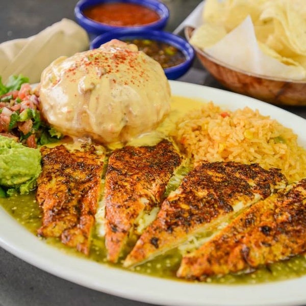 Mariano's Mexican Cuisine 2614 Majesty Dr