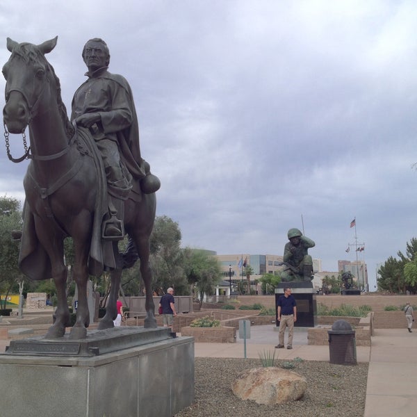 Where's Good? Holiday and vacation recommendations for Phoenix, United States. What's good to see, when's good to go and how's best to get there.