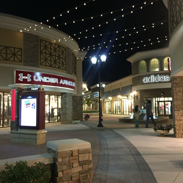 Charlotte Premium Outlets - Shopping Mall in Charlotte