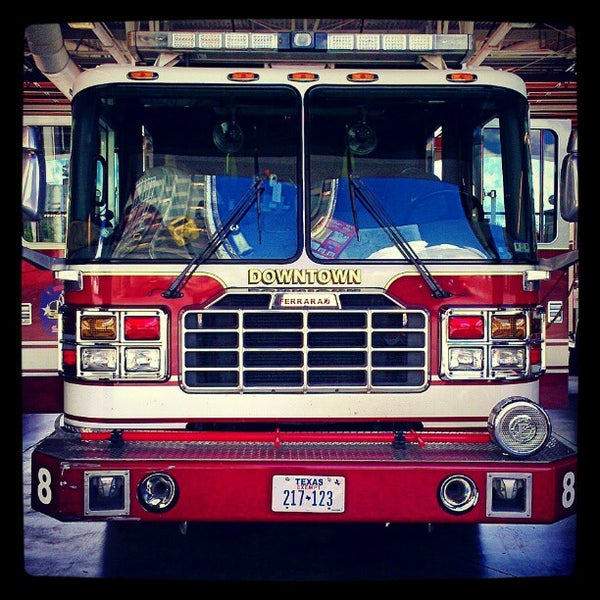 Fire Station 8 - Fire Station in Houston