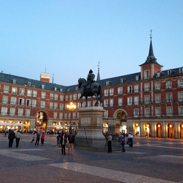 Where's Good? Holiday and vacation recommendations for Madrid, Spain. What's good to see, when's good to go and how's best to get there.