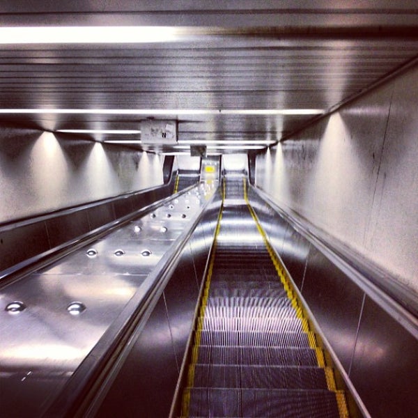 Central Station (Platforms 24 & 25) Platform in Haymarket
