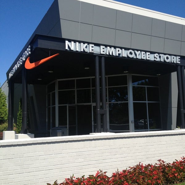 Nike Employee Store - Cedar Hills - Cedar Mill North - Beaverton, OR