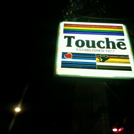 touche gay bar chicago