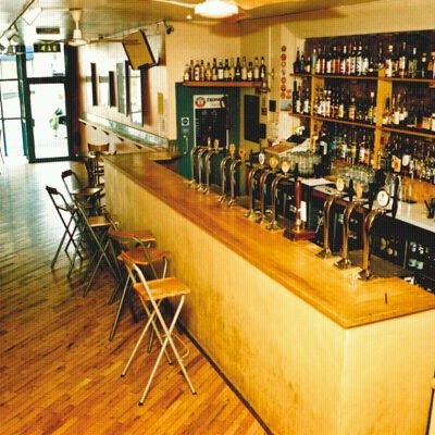 Where's Good? Holiday and vacation recommendations for Leeds, United Kingdom. What's good to see, when's good to go and how's best to get there.