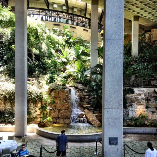 Where's Good? Holiday and vacation recommendations for Kansas City, United States. What's good to see, when's good to go and how's best to get there.