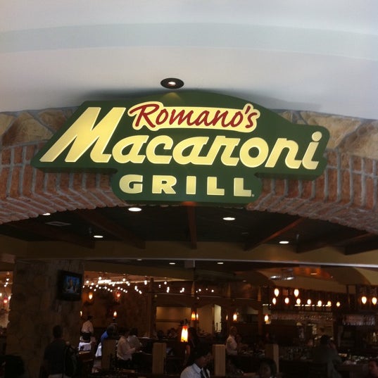 Romano's Macaroni Grill - Italian Restaurant in Orlando International