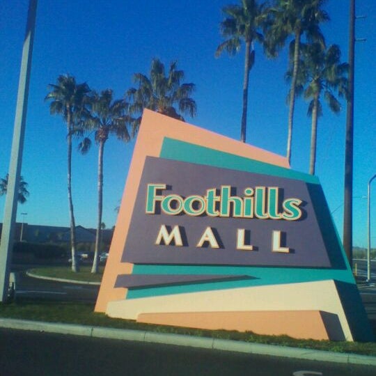 Foothills mall 7401 n la cholla blvd
